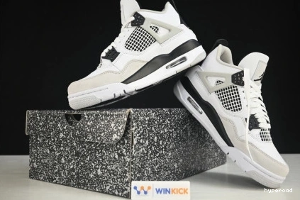 Hyperoad Jordan 4 “Military Air Black” 0916